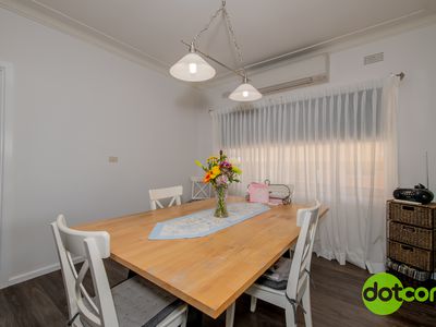 2 Fairview Street, Dubbo