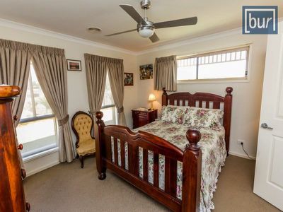 141 Golf Club Drive, Howlong