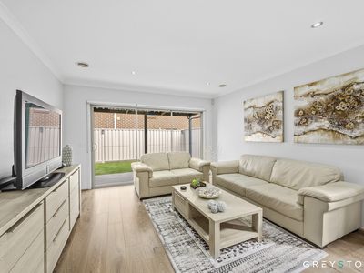 53 Orbis Avenue, Fraser Rise