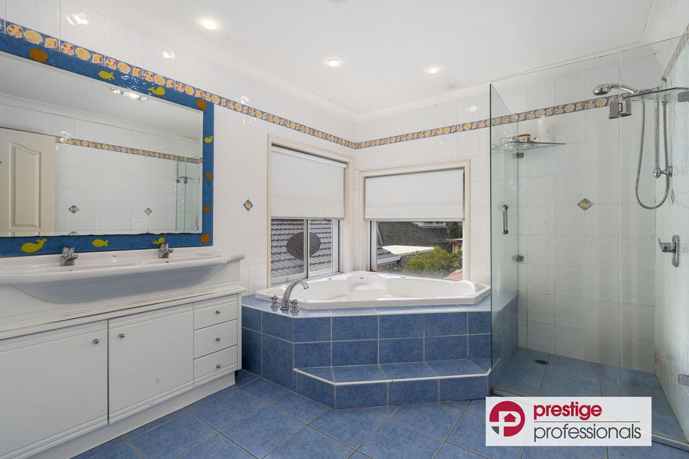 25 Woodlake Court, Wattle Grove