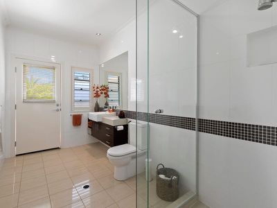 208 Alperton Road, Burbank