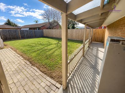 4 Walters Court, Altona Meadows