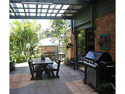 5 Lillian Court, Rochedale South