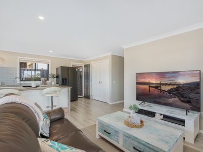 3a Elizabeth Parade, Tura Beach