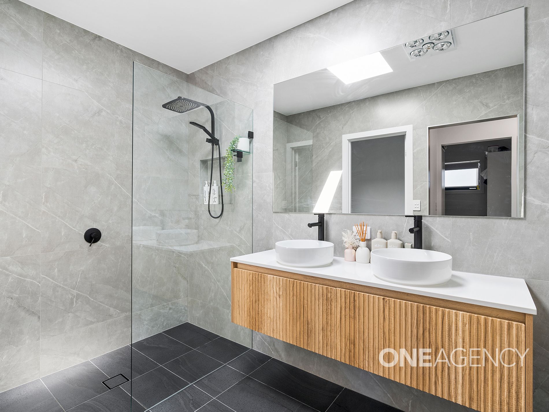 10A Wedgetail Street, Badagarang