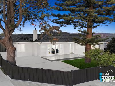 5 Oldmeadow Street, Dandenong North