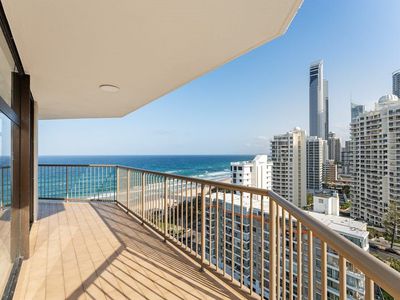 17E / 80 The Esplanade, Surfers Paradise