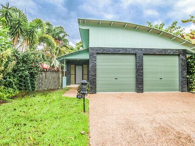 21 Dan Jones Drive, Bentley Park