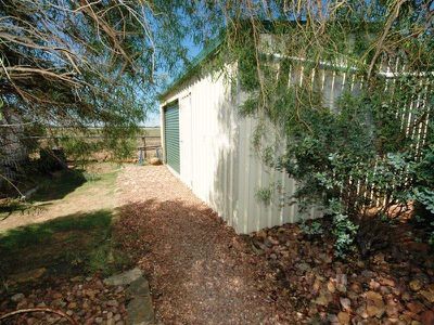 82 Gull street, Longreach