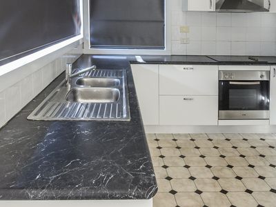 2 / 86 Pomona Road, Riverside