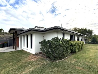 2 Eucalyptus Place, Kirkwood