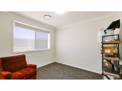 11 Pelagic Court, Dubbo