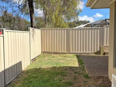 1 / 13 Glenwoods Dr, Glenvale
