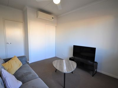 11 Kingsmillii Loop, Newman