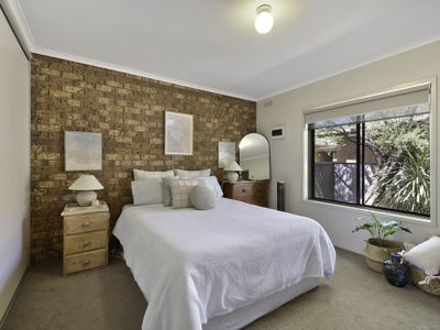2 / 11 Caraselle Avenue, Wangaratta