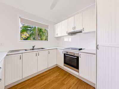 18 Satinay Street, Keperra