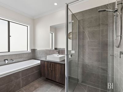 15 Aspect Boulevard, Broadford