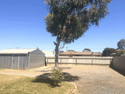 30 Phoenix Place, South Kalgoorlie