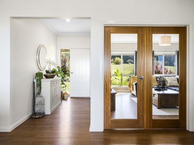 1074 Old Tolmie Road, Barwite