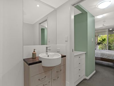 14 / 9-15 Mclean Street, Cairns North