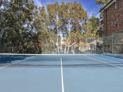 8 / 211-221 Old South Head Road, Bondi