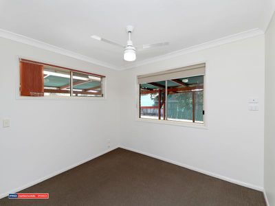 14 Macadamia Court, Walloon