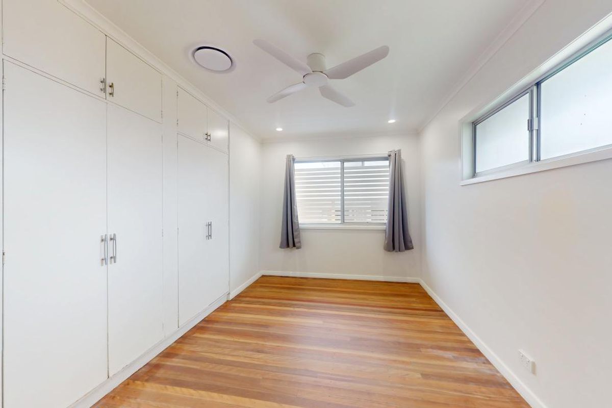 18 Myles Street, Tewantin