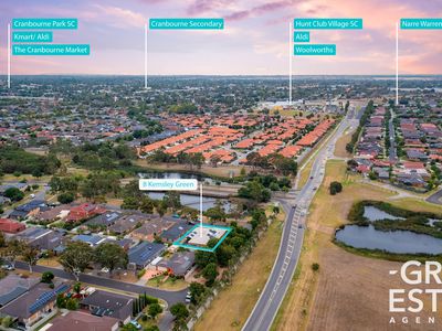 8 Kemsley Green, Cranbourne East
