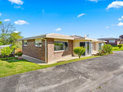 130Q Lakeside Drive, Orewa