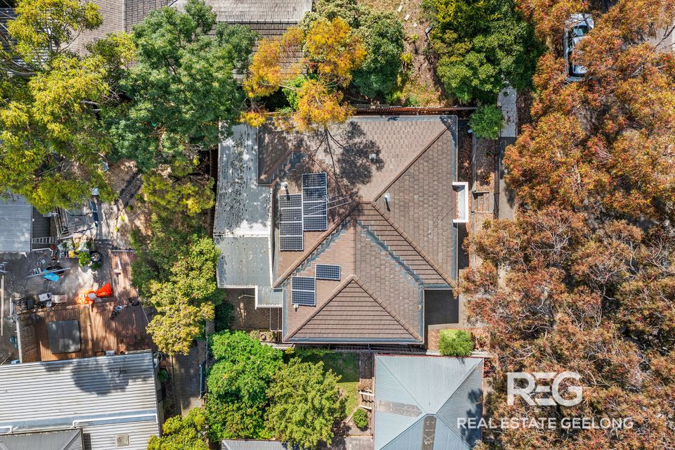 2C Desmond Street, Highton