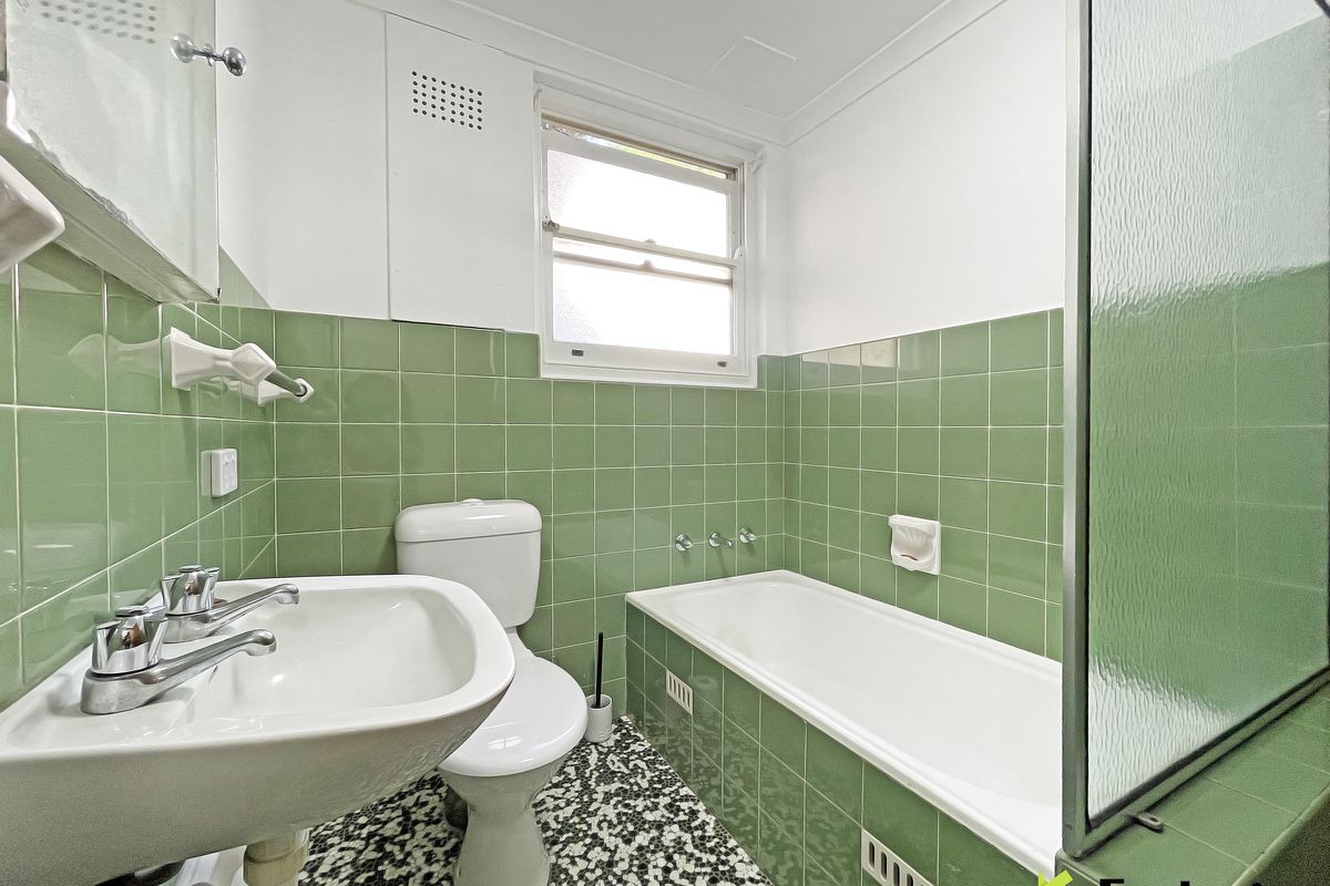 1 / 45 Burton Street, Concord