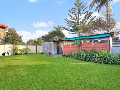 21 Woodford Avenue, Warilla