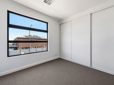 9E Elizabeth Street, Woodville West