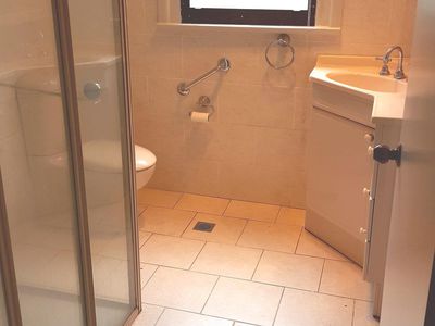 64 The Glen Road, Bardwell Valley