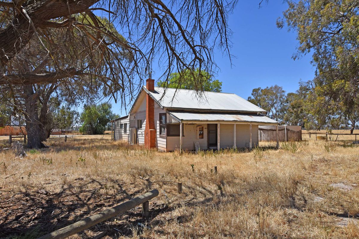 335 Andrews Road, Kyabram South