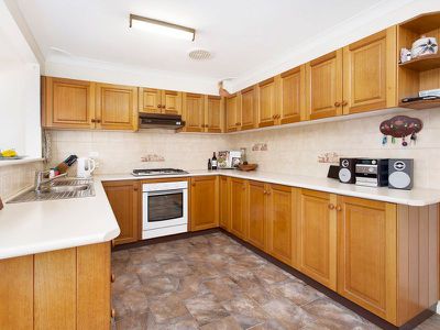 28 Rushton Drive, Kanahooka