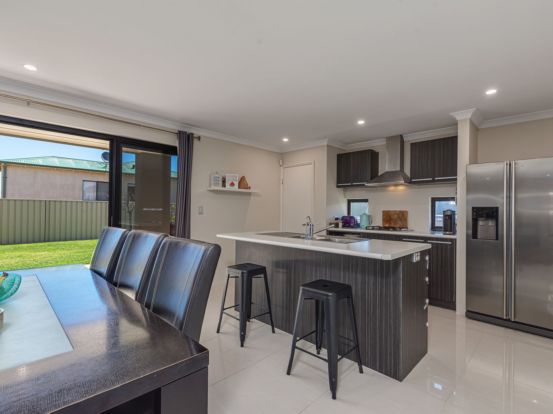 25 Flagtail Outlook, Yanchep