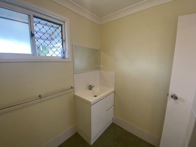 17 Deakin Crescent, Nanango