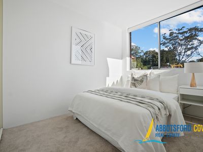 32 / 7 Bortfield Drive, Chiswick