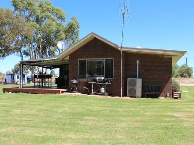 6113 Wakool Road, Wakool