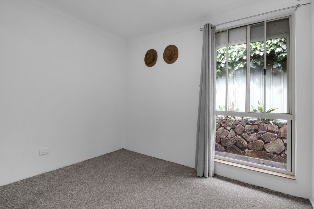 6 Lloyd Place, Mystery Bay