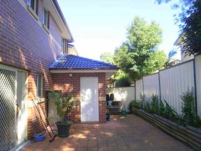 1 / 29 Pairie Vale Road, Bankstown