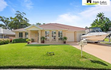 51 Tradewinds Avenue, Summerland Point