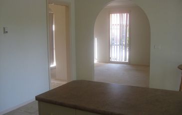 4 / 107 Princes H'way, Beaconsfield