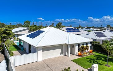 55 Wategos Circuit, Pelican Waters