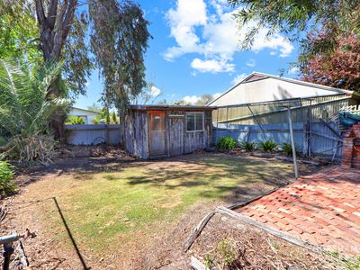 9 Henry Street, Horsham