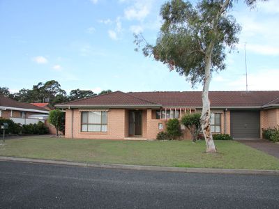 1 / 4 Woodward Place, Tuncurry