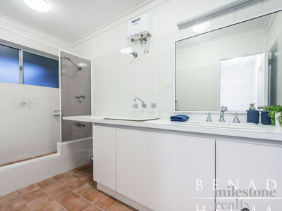 10 / 4 Bulimba Road, Nedlands