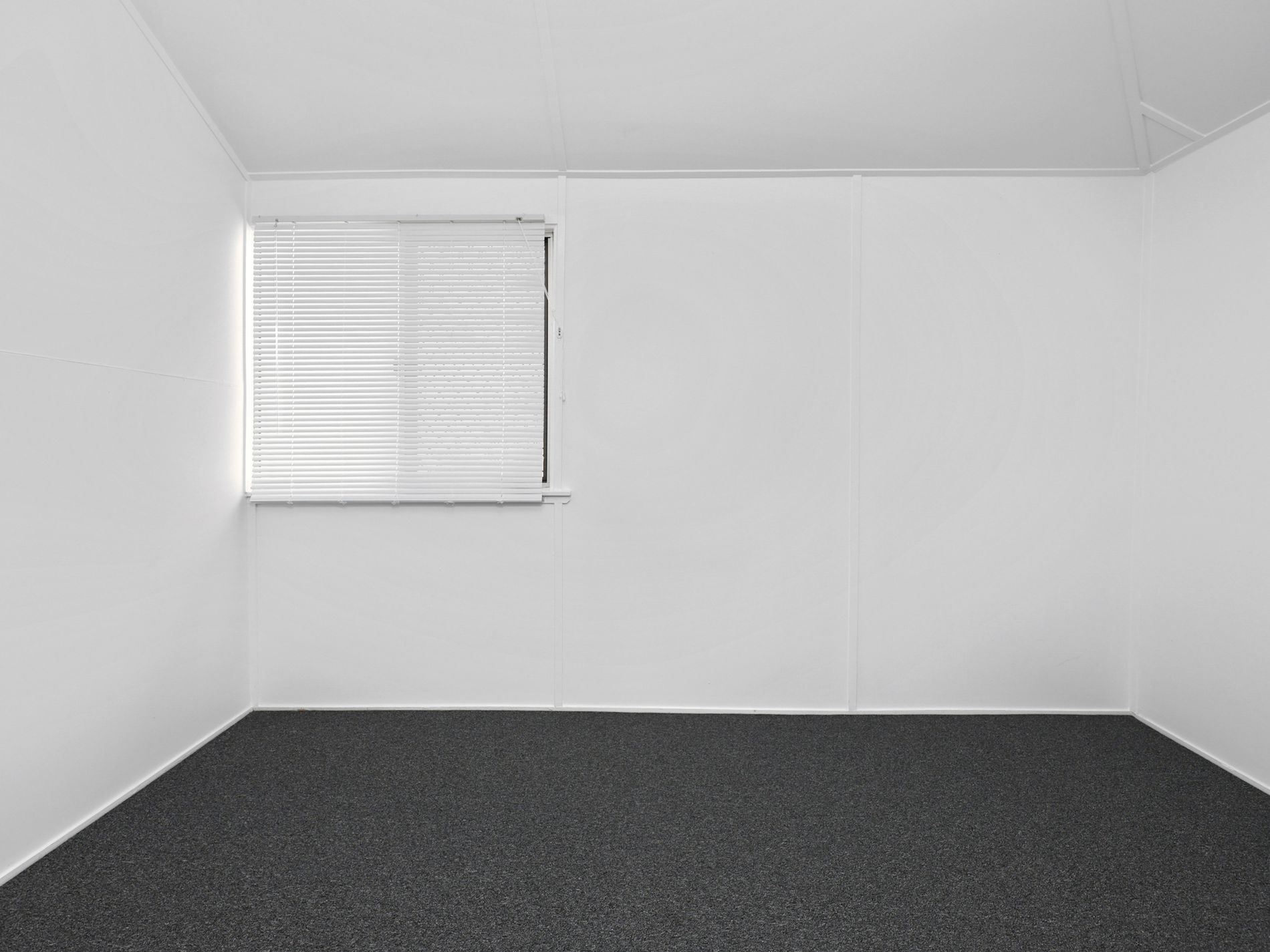 1 / 12 Albert Street, Rockhampton City