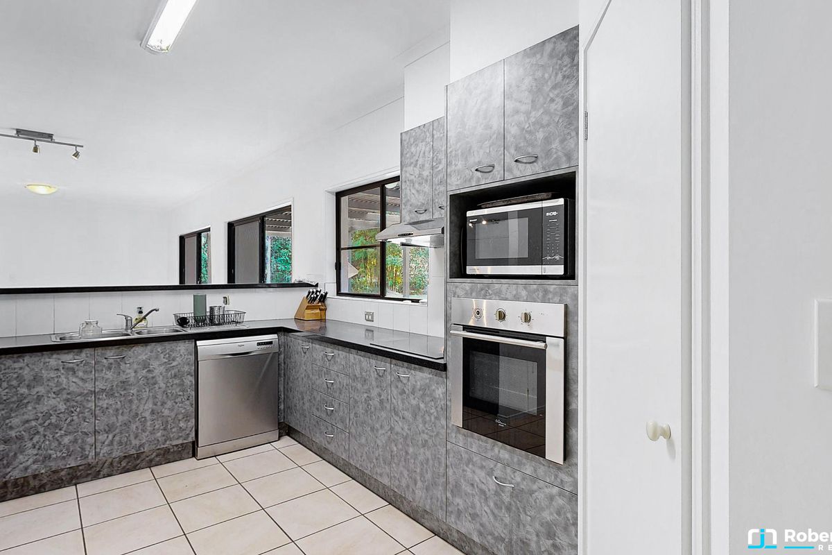 23 Dela Court, Cooroibah